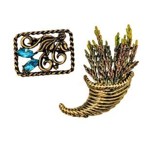 Lot of Two Vintage Gold Tone Brooches